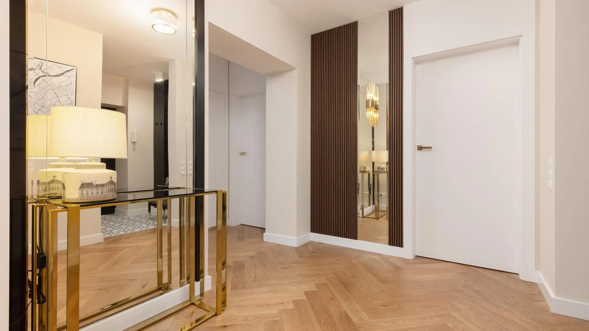 Апартаменты Lux Blue Moon Residence City Center Foksal By Renters Prestige Варшава Польша
